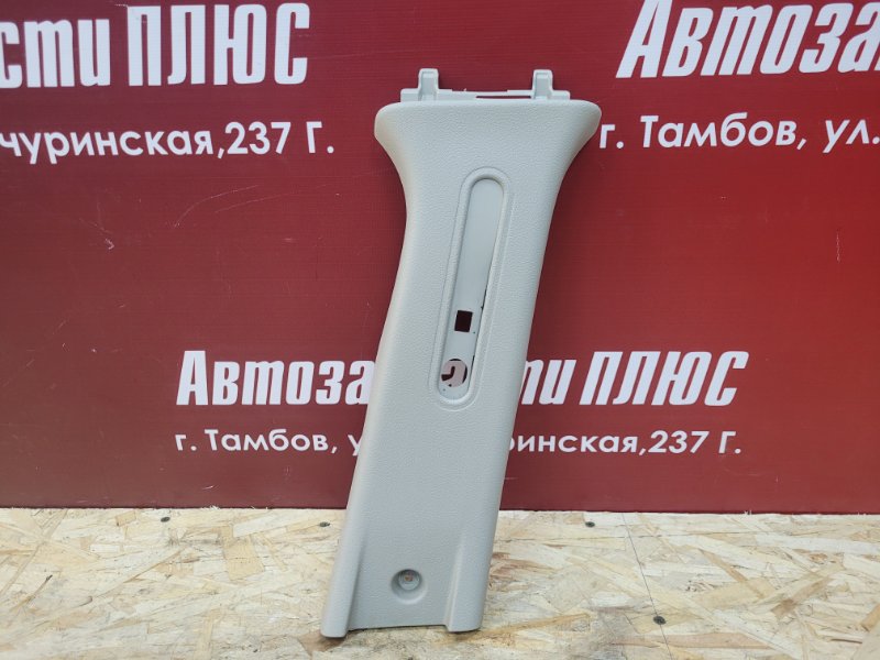 Обшивка средней стойки - фото 1
