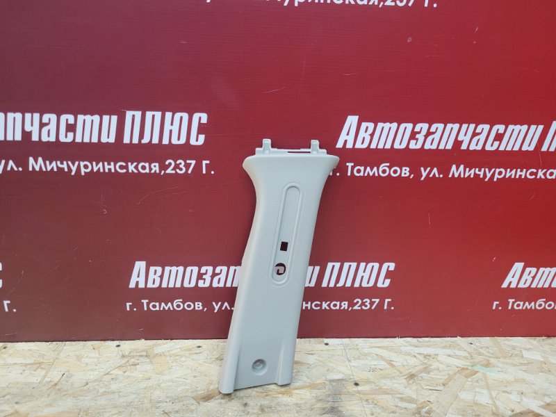 Обшивка средней стойки - фото 1