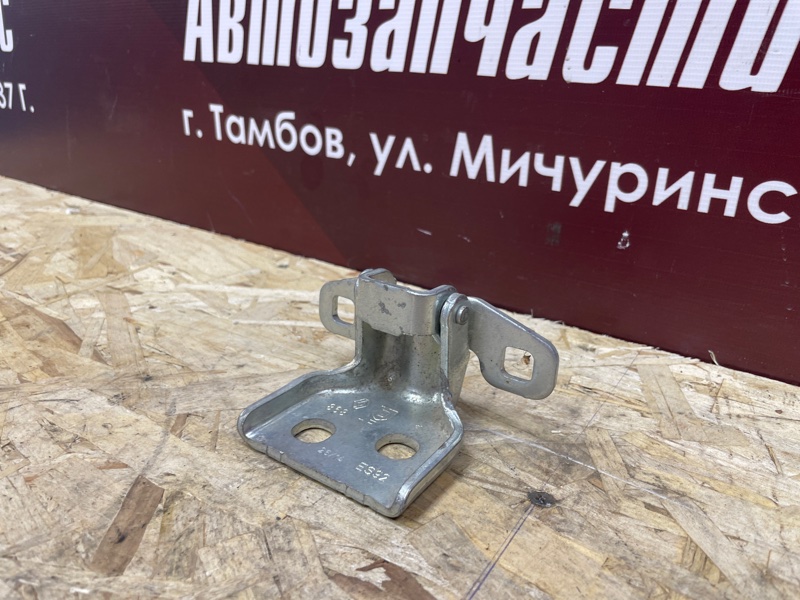 Петля двери - фото 2