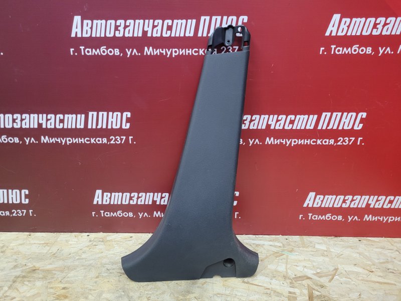 Обшивка средней стойки - фото 1