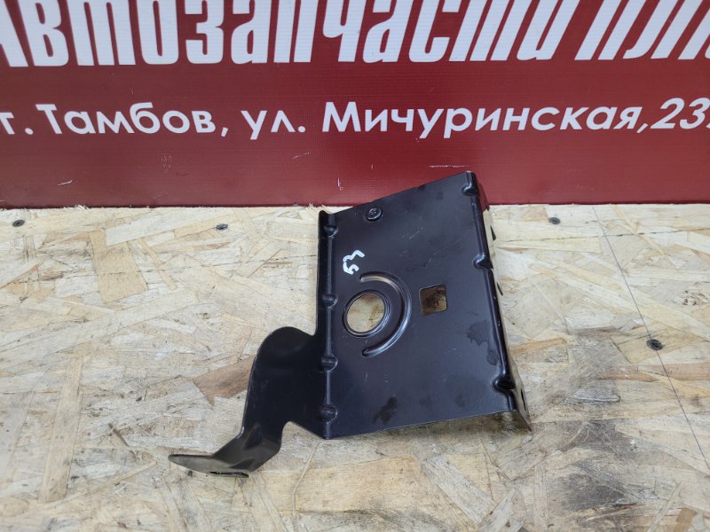 Кронштейн топливного фильтра - фото 1