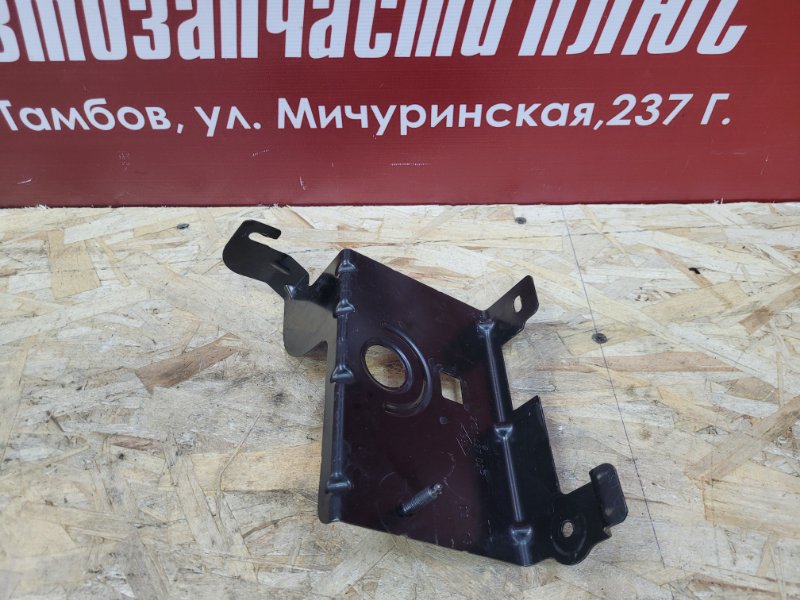 Кронштейн топливного фильтра - фото 4
