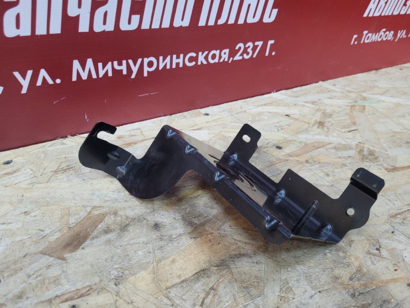 Кронштейн топливного фильтра - фото 6