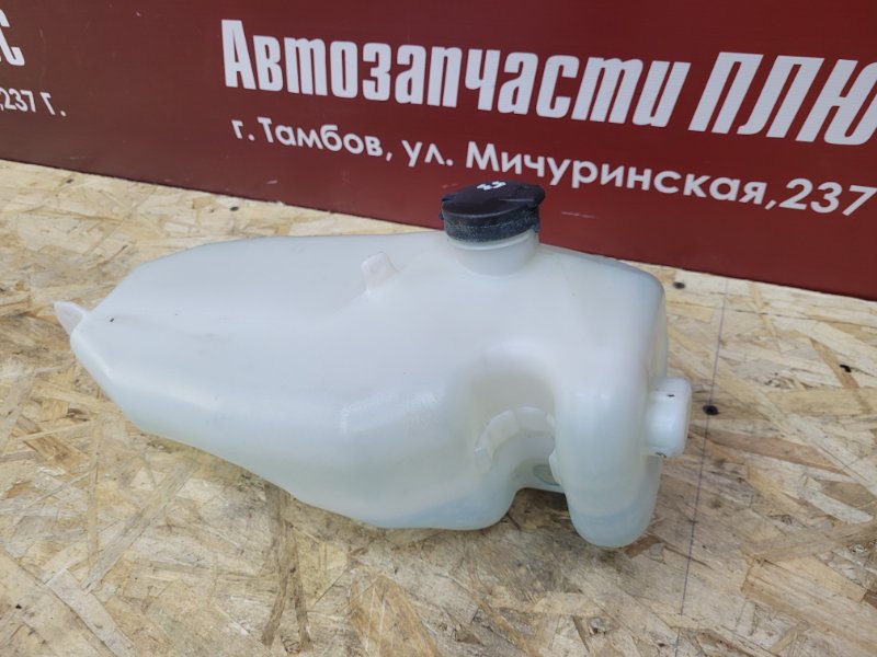 Бачок омывателя - фото 2