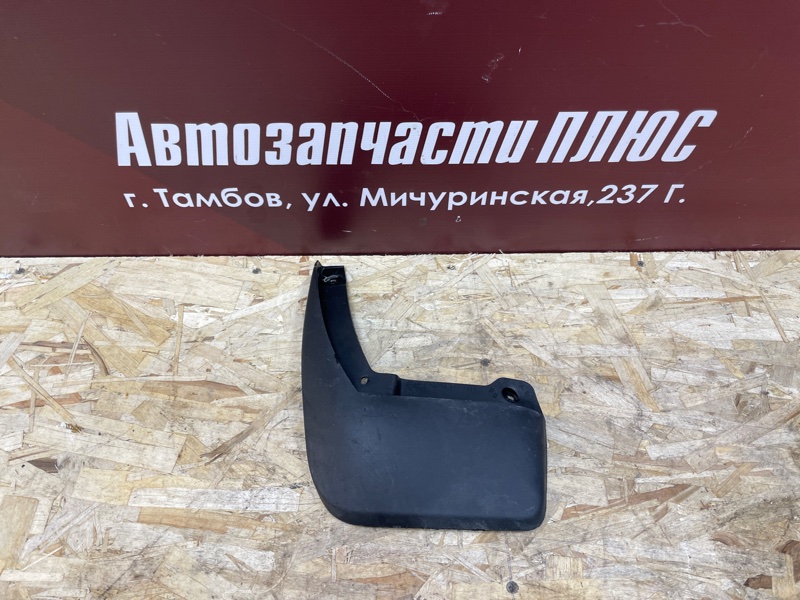 Брызговик - фото 1