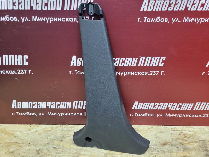 Обшивка средней стойки - фото 1