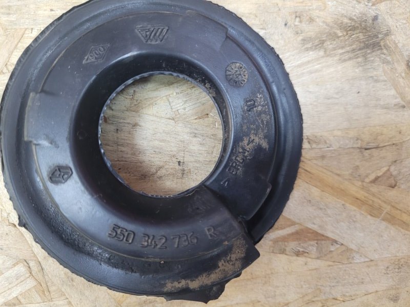 Верхняя опора    пружины - фото 7