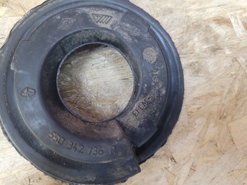 Верхняя опора    пружины - фото 7