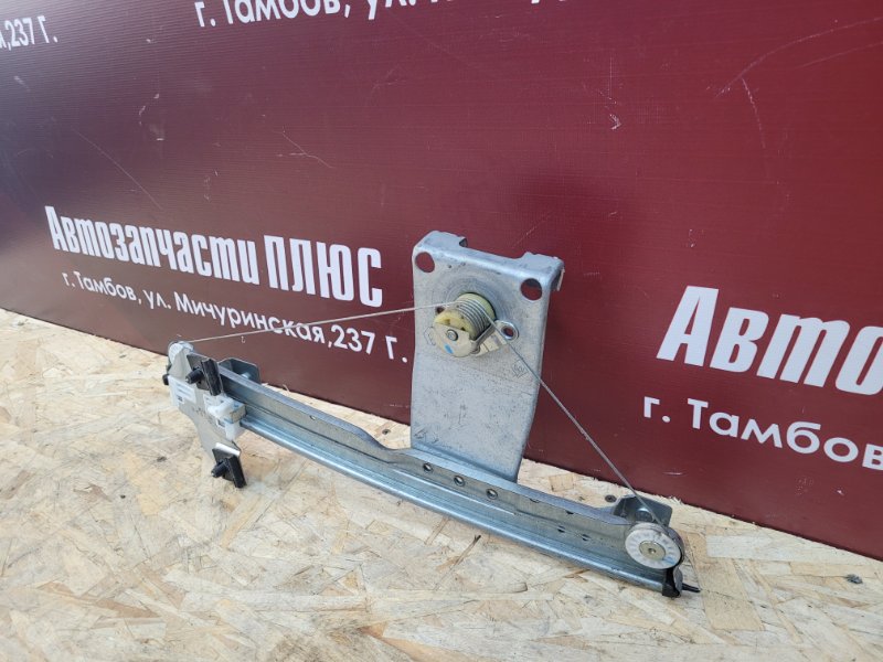 Стеклоподъемник    двери - фото 2