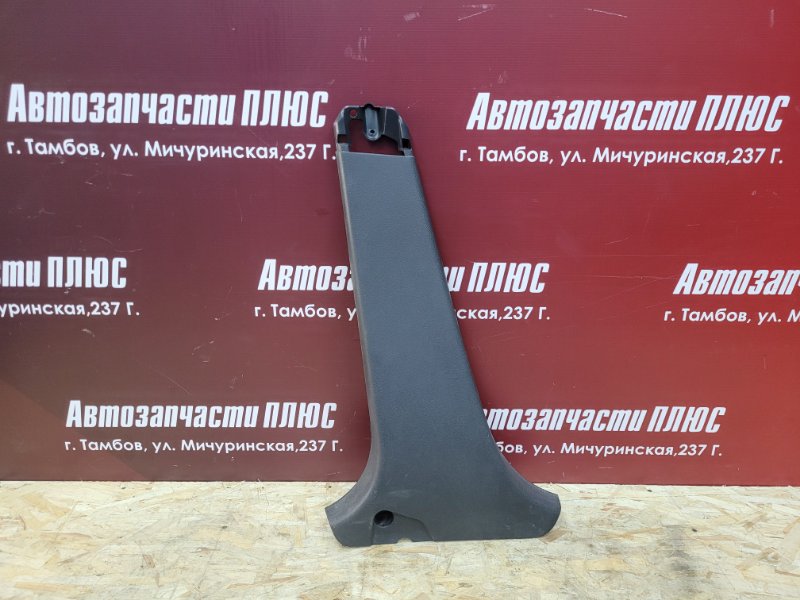Обшивка средней стойки - фото 1