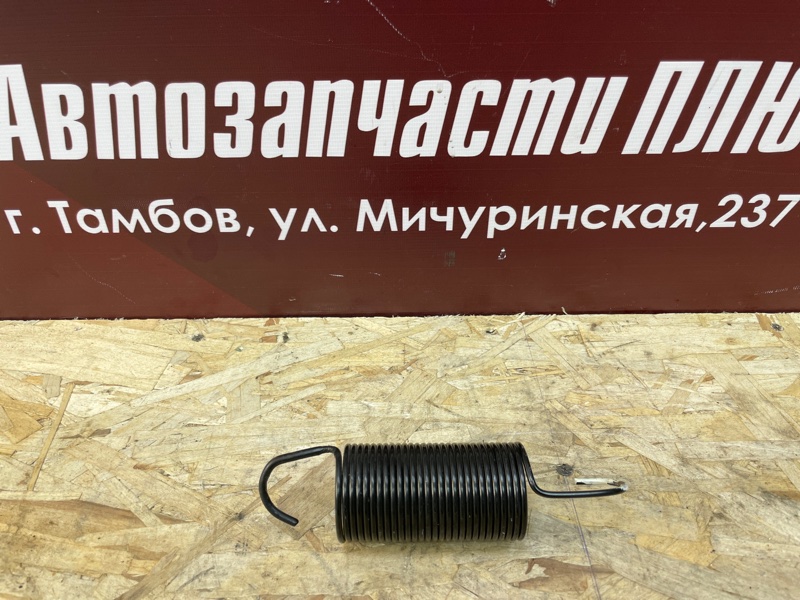 Пружина крышки багажника - фото 4