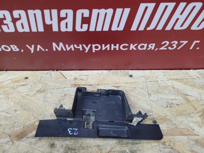 Дефлектор радиатора - фото 4