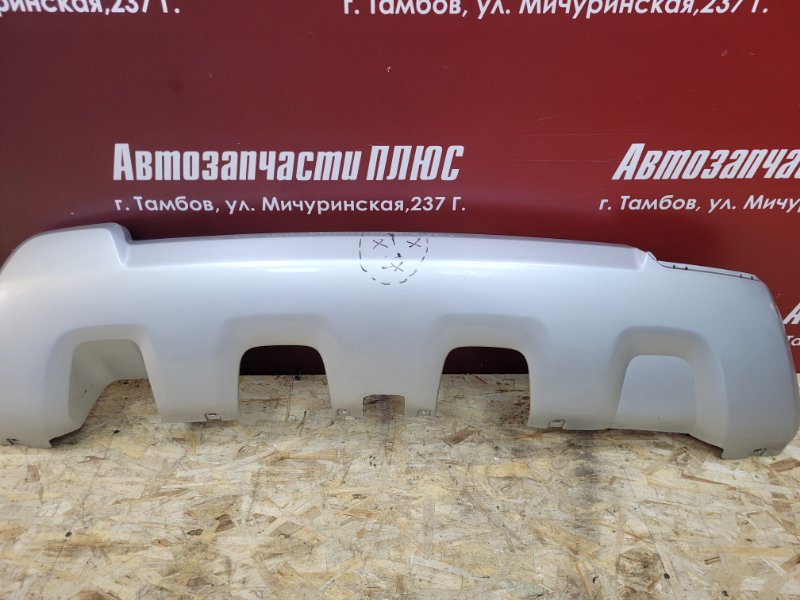 Накладка бампера - фото 1