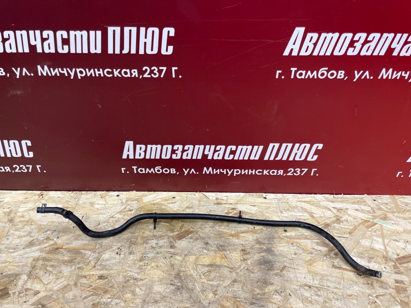 Патрубок радиатора - фото 1