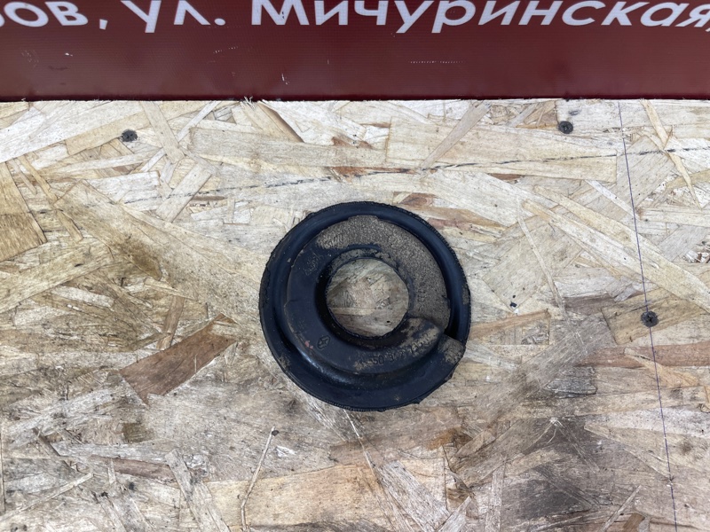 Верхняя опора    пружины - фото 2