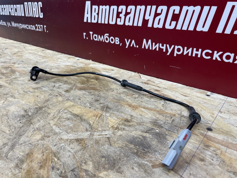 Датчик ABS - фото 2