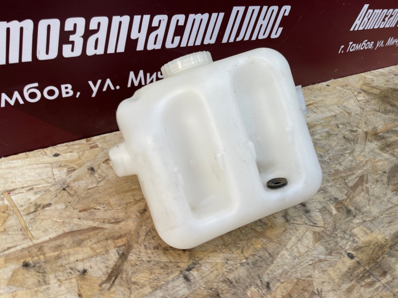 Бачок омывателя - фото 3
