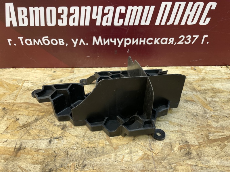Усилитель двери - фото 6