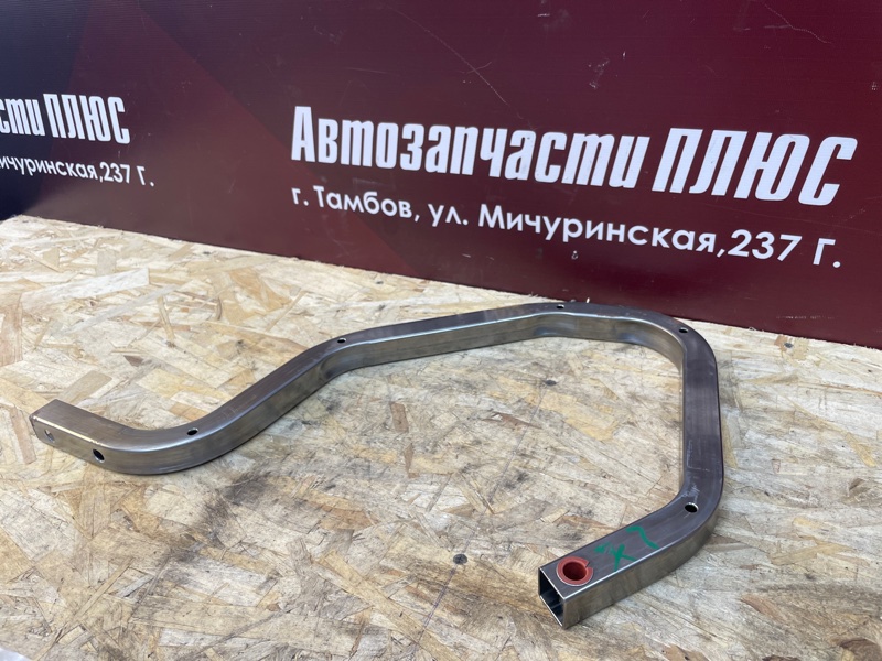 Петля крышки багажника - фото 3