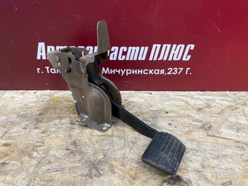 Педаль тормоза - фото 2
