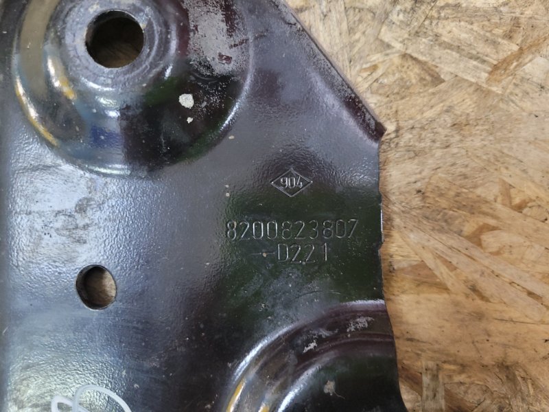 Кронштейн подрамника - фото 7