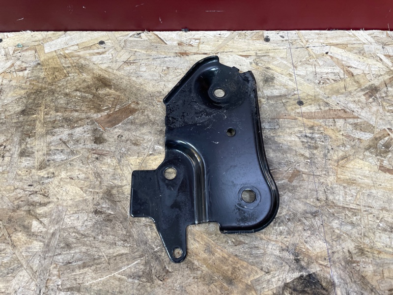 Кронштейн подрамника - фото 6