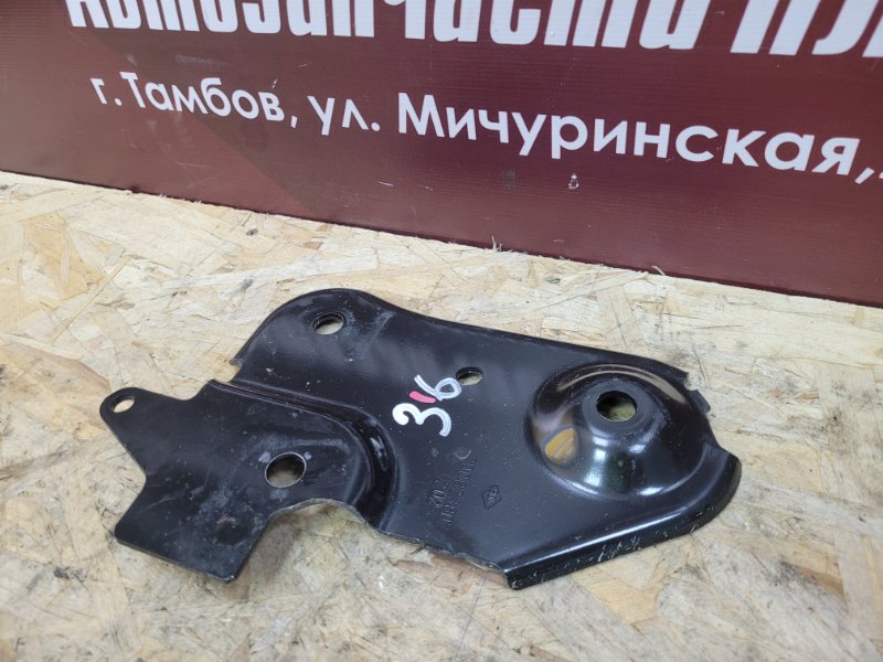 Кронштейн подрамника - фото 3