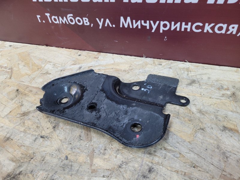 Кронштейн подрамника - фото 5