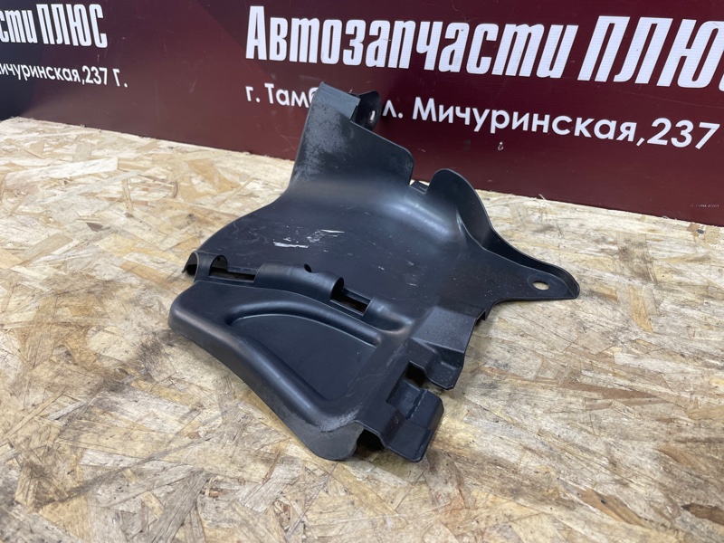 Пыльник двигателя - фото 3