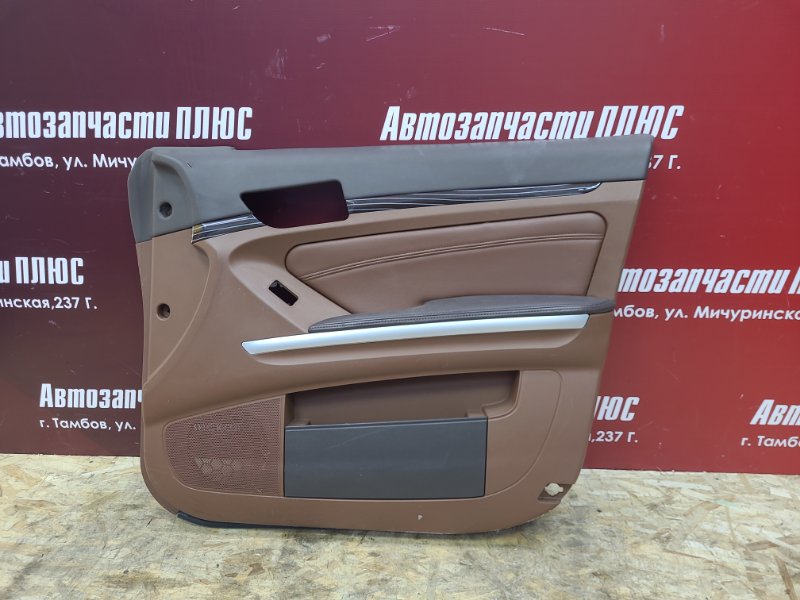 Обшивка боковой двери - фото 1