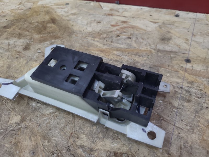 Внутренняя ручка     двери - фото 6