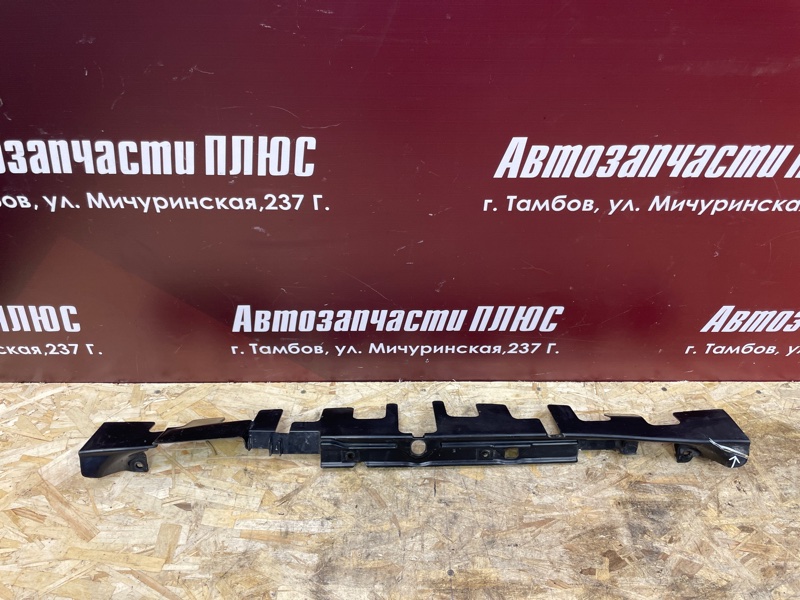 Усилитель   бампера - фото 1