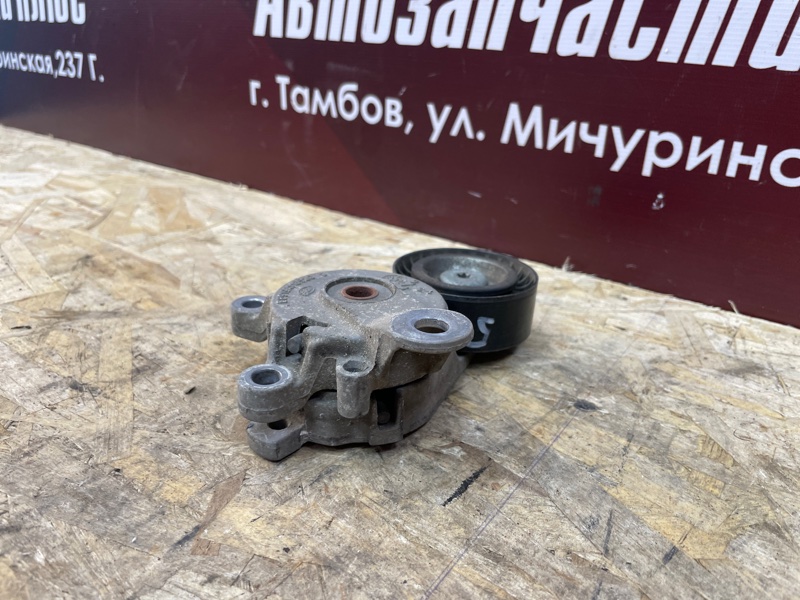 Натяжитель ремня - фото 3