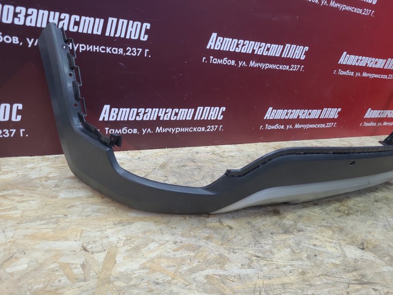 Накладка бампера - фото 2