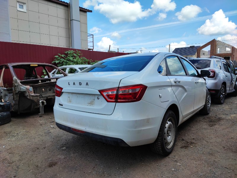 Кузов на запчасти - фото 2