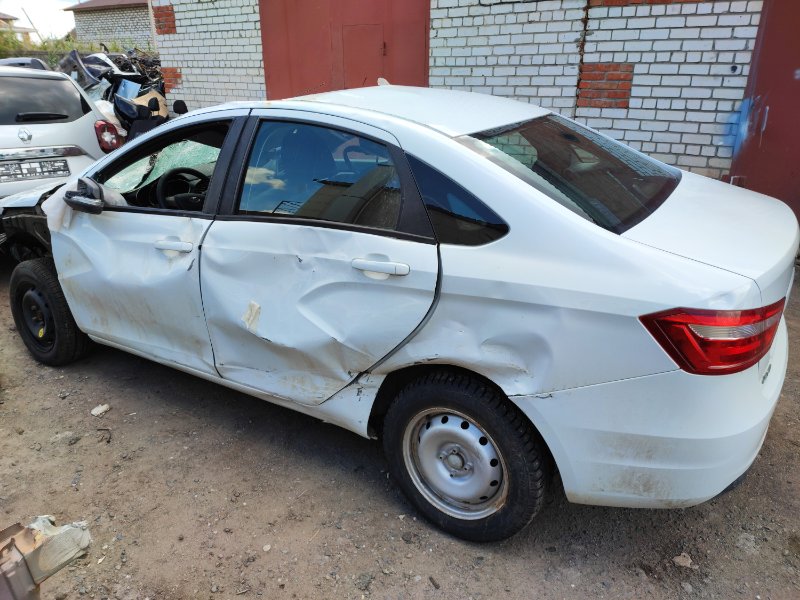 Кузов на запчасти - фото 6