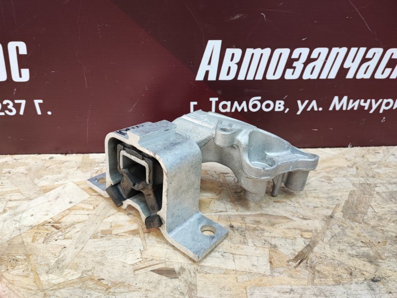 Опора двигателя - фото 1