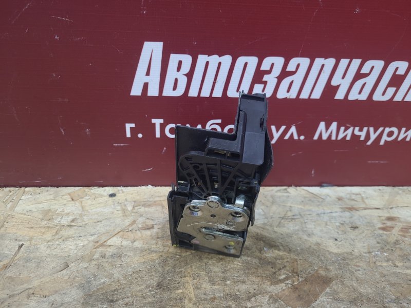 Замок     двери - фото 1