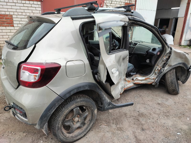 Кузов на запчасти - фото 7