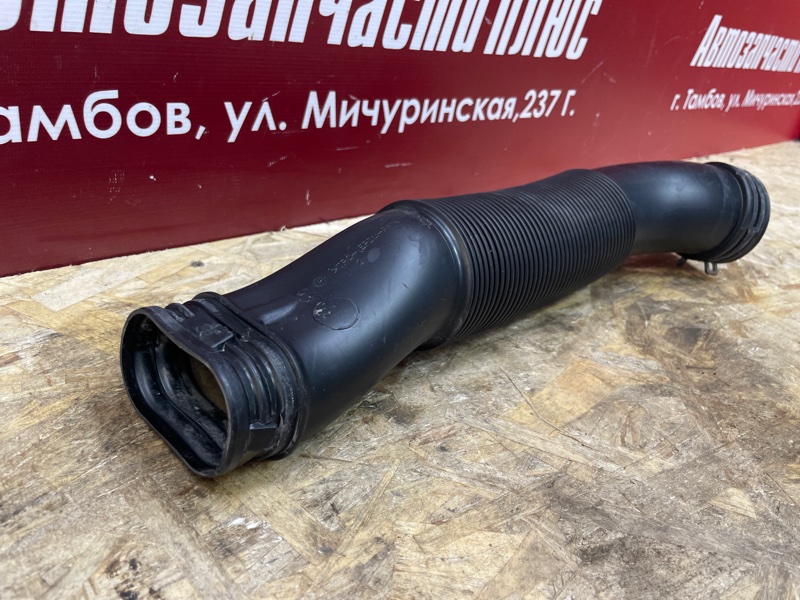 Патрубок воздушного фильтра - фото 4