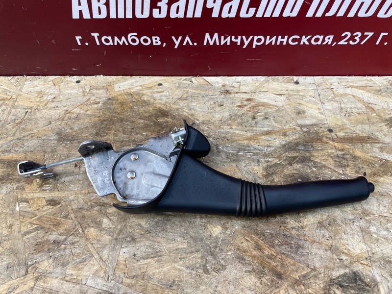 Рычаг стояночного тормоза - фото 6