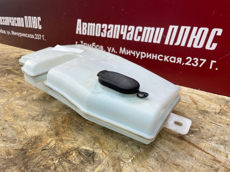 Бачок омывателя - фото 3