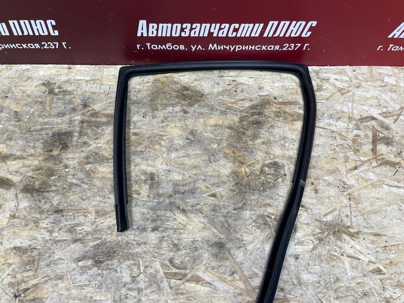 Уплотнитель стекла      двери - фото 5