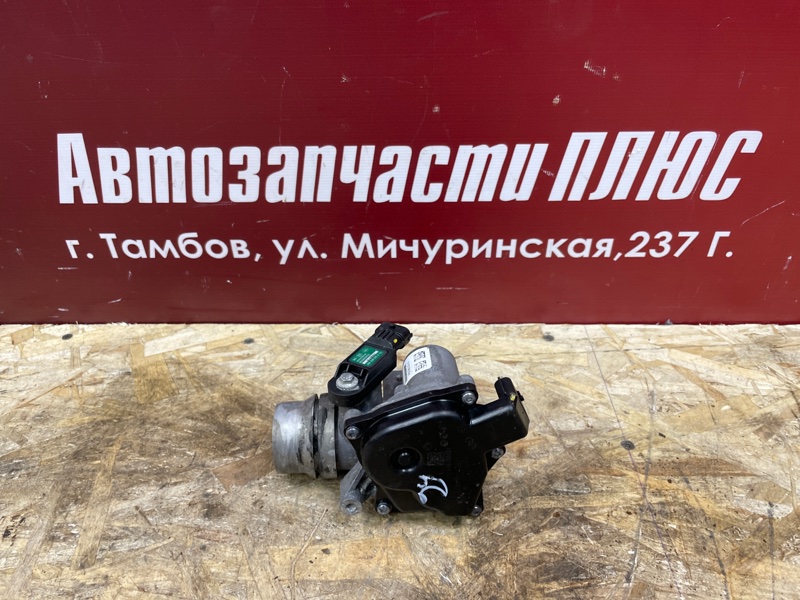 Дроссельная заслонка - фото 1