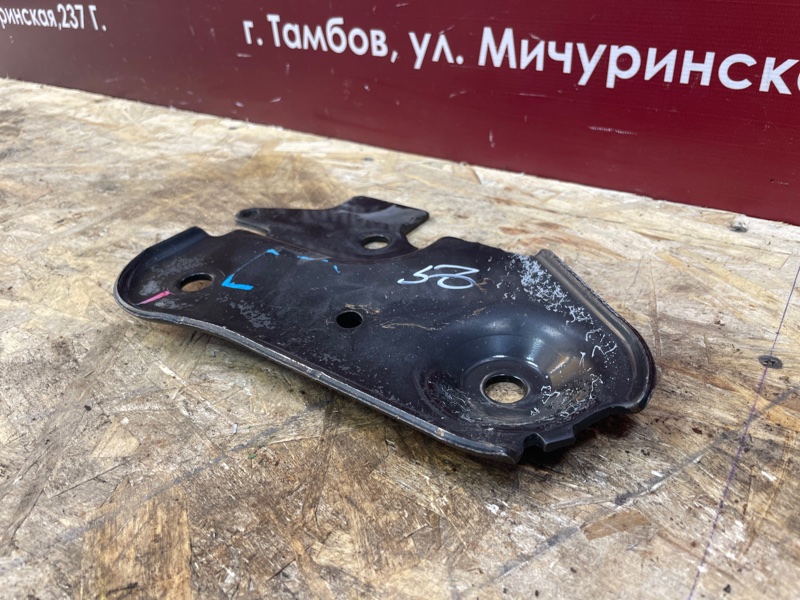 Кронштейн подрамника - фото 3