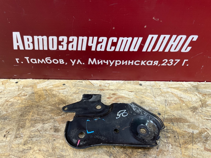 Кронштейн подрамника - фото 1