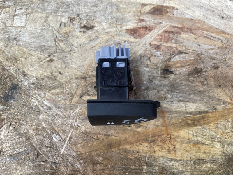 Кнопка центрального замка - фото 2