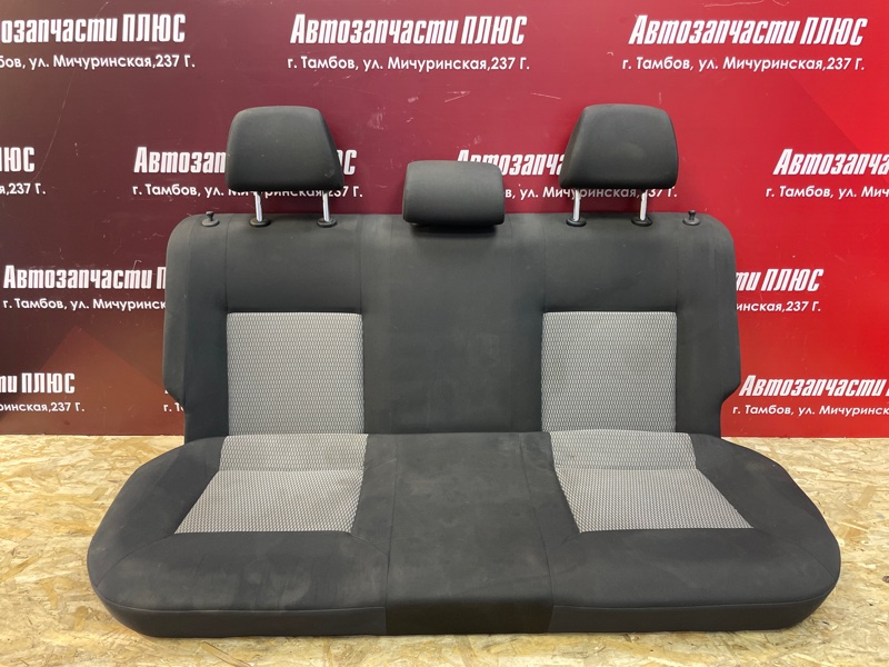 Сиденья комплект - фото 1
