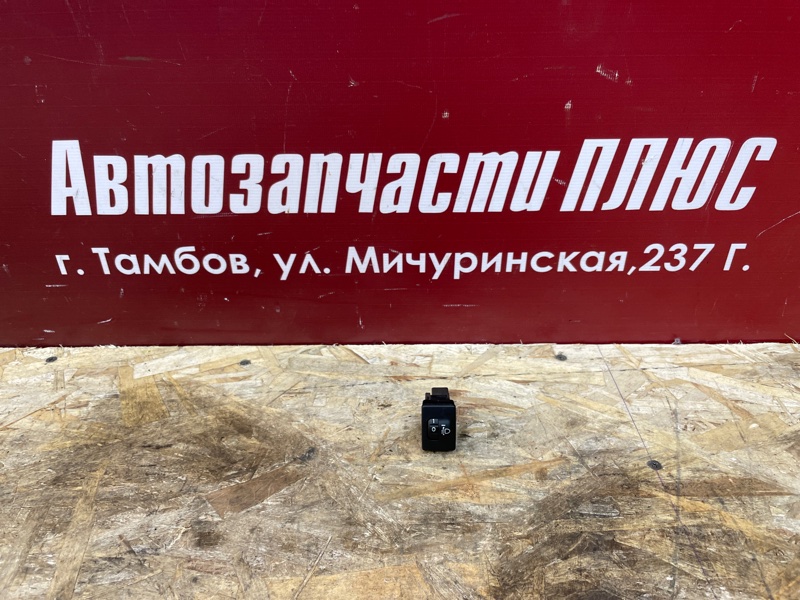 Кнопка корректора фар - фото 1