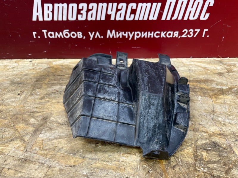 Пыльник бампера - фото 6